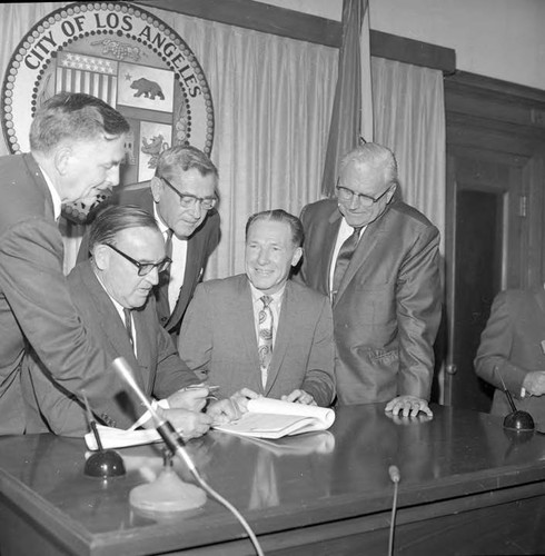 Signing of contract for the construction of Castaic Reservoir