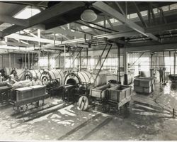 Petaluma Cooperative Creamery's first churn room, about 1925