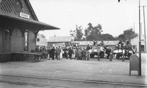 Santa Fe Depot, Orange, California, 1909