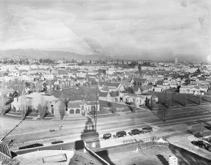 Birdseye view of Los Angeles looking northwest from the Carthay Circle Theatre, ca.1929