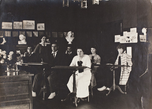 Freehand drawing class, 1915