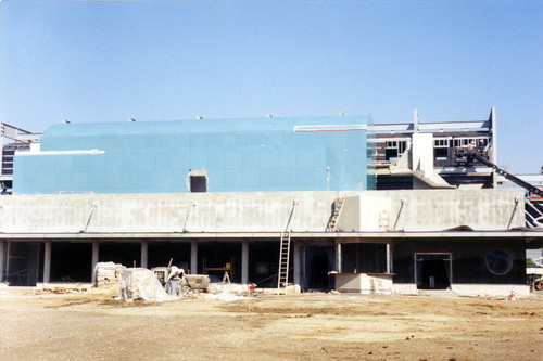 Aquatorium construction