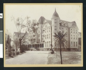 Exterior view of the Hotel Vendome (or Veridome?) in San Jose, California, ca.1900