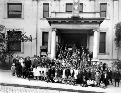 Group photo in front of the Chinese Presbyterian Church, San Francisco. (Morton Photographers)