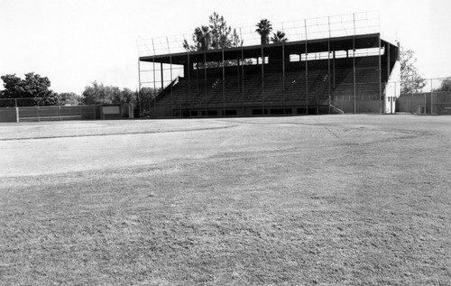 1982 - Olive Memorial Stadium