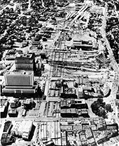 Map of downtown Los Angeles, Civic Center north showing the Hollywood Freeway, Fort Moore Hill, Hall of Justice, and the Plaza area