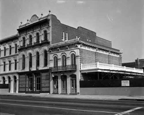 Masonic Hall, Arcadia/Main Street angle plus Mercedes Theater