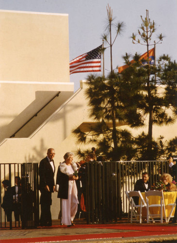 Guests arriving at Associates' Dinner, 1983