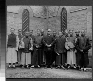 Reverend Ingle with class, Wuhan, Hubei, China, 1899