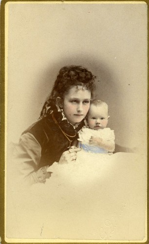 Portait of Nettie Clayton Flewton with Child(?)