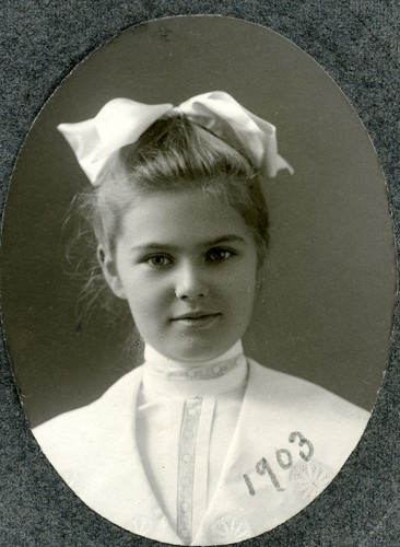 Portrait of Florence Mabel Gates