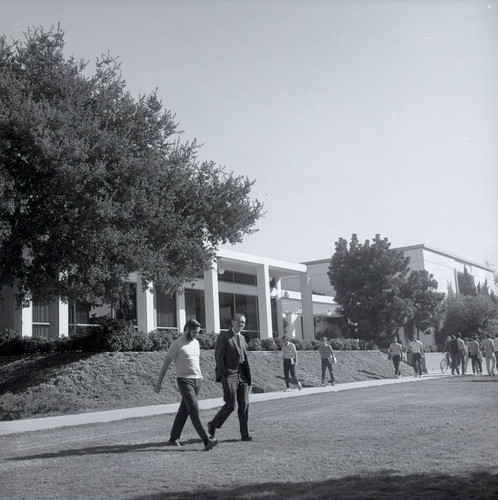 Emett Student Center, Claremont McKenna College