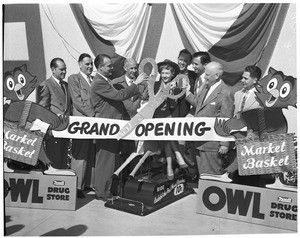 Owl Drug Store and Market Basket opening (Azusa), 1953