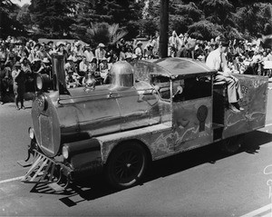American Legion parade, Long Beach, steam engine float from an Arizona delgation