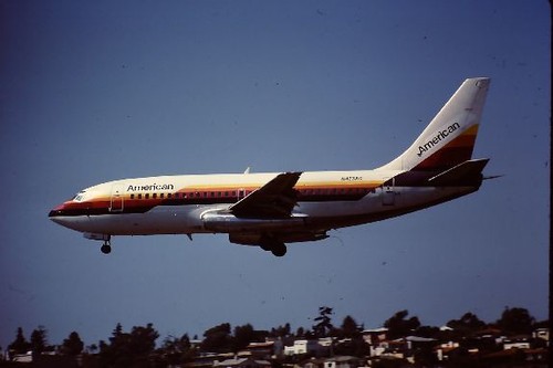 Boeing 737 N473AC