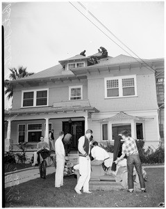 Beta Theta Pi frat house fire (2714 Portland Avenue), 1953