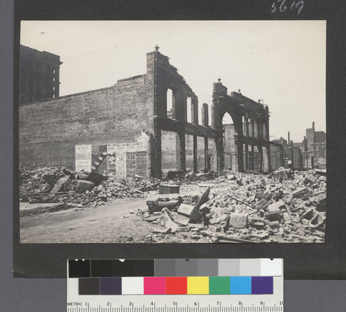 [Ruins of unidentified building.]