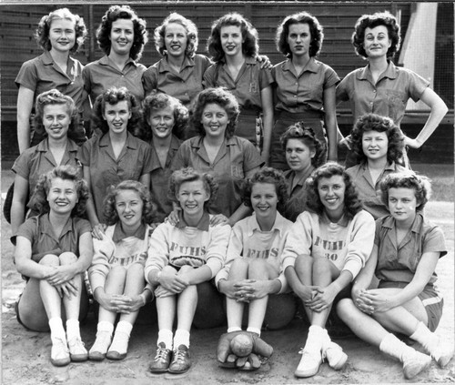 [Women's softball team]