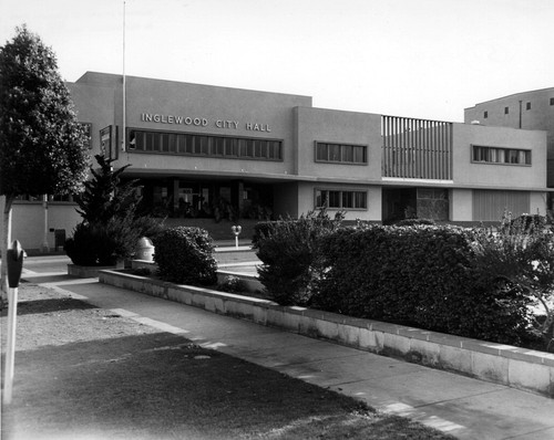 Inglewood City Hall