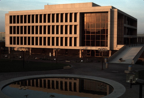 Inglewood Public Library, wading pool