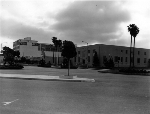 United States Post Office and Hillcrest Medical Center