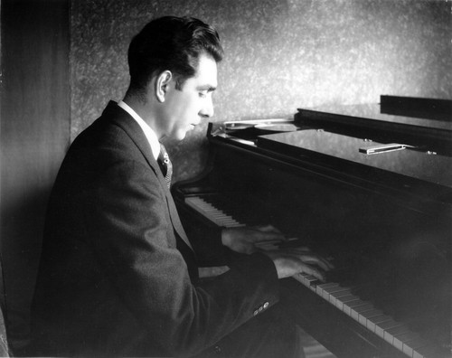 Homer Simmons, pianist