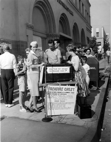 Downtown Inglewood, Treasure Chest Giveaway