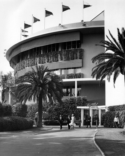 Turf Club, Hollywood Park Race Track