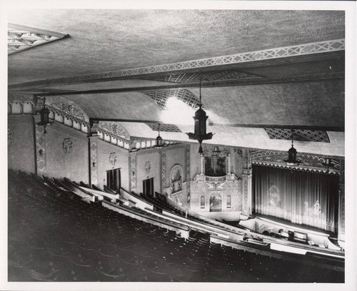 [Photograph of Senator Theatre]