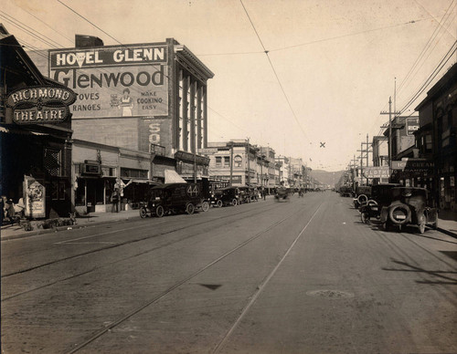 [Photograph of the Richmond Theatre]