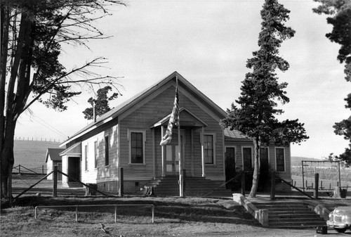 Murray School exterior - front view (1946), photograph