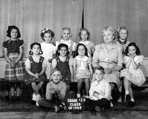 Grade 1,2, and 3, Class of 1949, Murray School, photograph