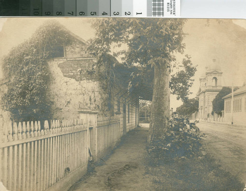 Old Adobe at Mission Santa Clara