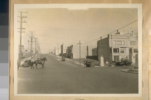 East on Cabrillo St. from 43rd Ave. March 1928. One person killed