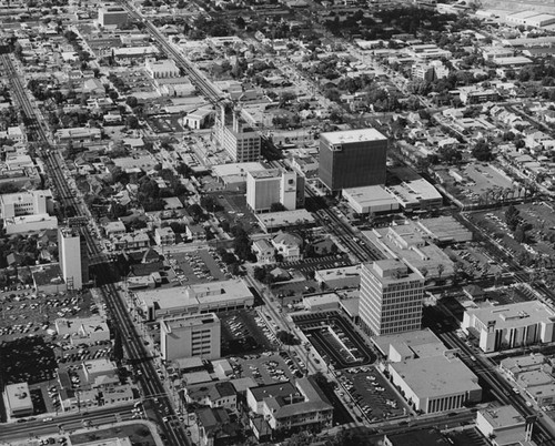 Aerial view of Santa Ana looking north on Broadway (left), Sycamore (middle), and Main (right), 1971