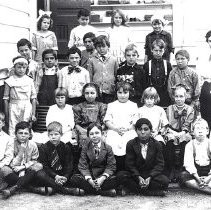 Orange Avenue School 5th & 6th Grades 1915-6