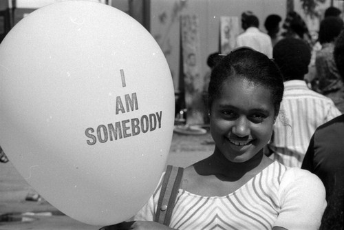 I am somebody balloon