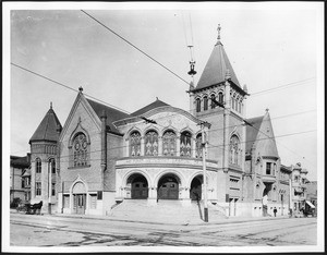First Methodist Church, seen from Hill Street and Sixth Street, 1902