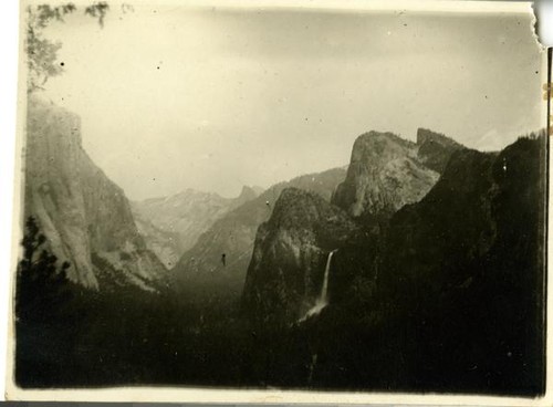 Yosemite Valley, Bridalveil Fall and Cathedral Rocks