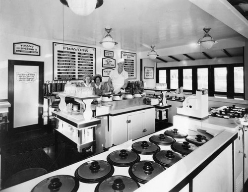 Currie's Ice Cream Parlor