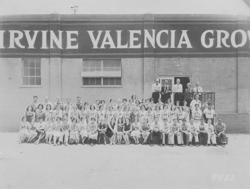 Irvine Valencia Growers Packing House workers, Orange, California, 1932