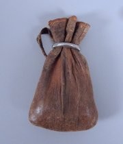Leather change pouch