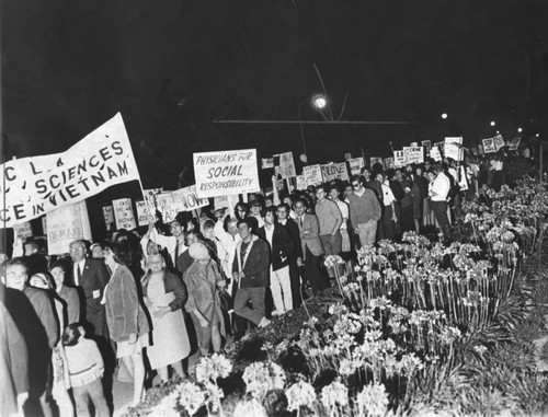 Anti-war protesters speak out during President Johnson's visit