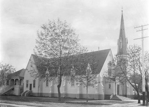 Exterior view of the Baptist Church in Santa Rosa, California, ca.1905