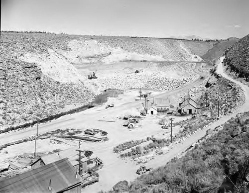Pleasant Valley Dam under construction