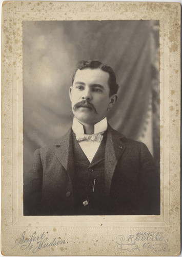 Portrait of Lea Roy Birch circa 1900