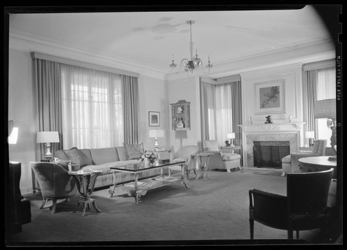 Dolena, James E., residence. Living room