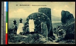 Stone landmarks, Madagascar, ca.1920-1940