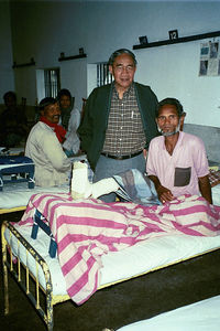 Asiensekretær i Danmission, pastor Thomas Batong på Nilphamari Spedalskhedshospital, 2002