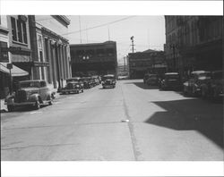 Main Street at Western Avenue, Petaluma, California, 1939